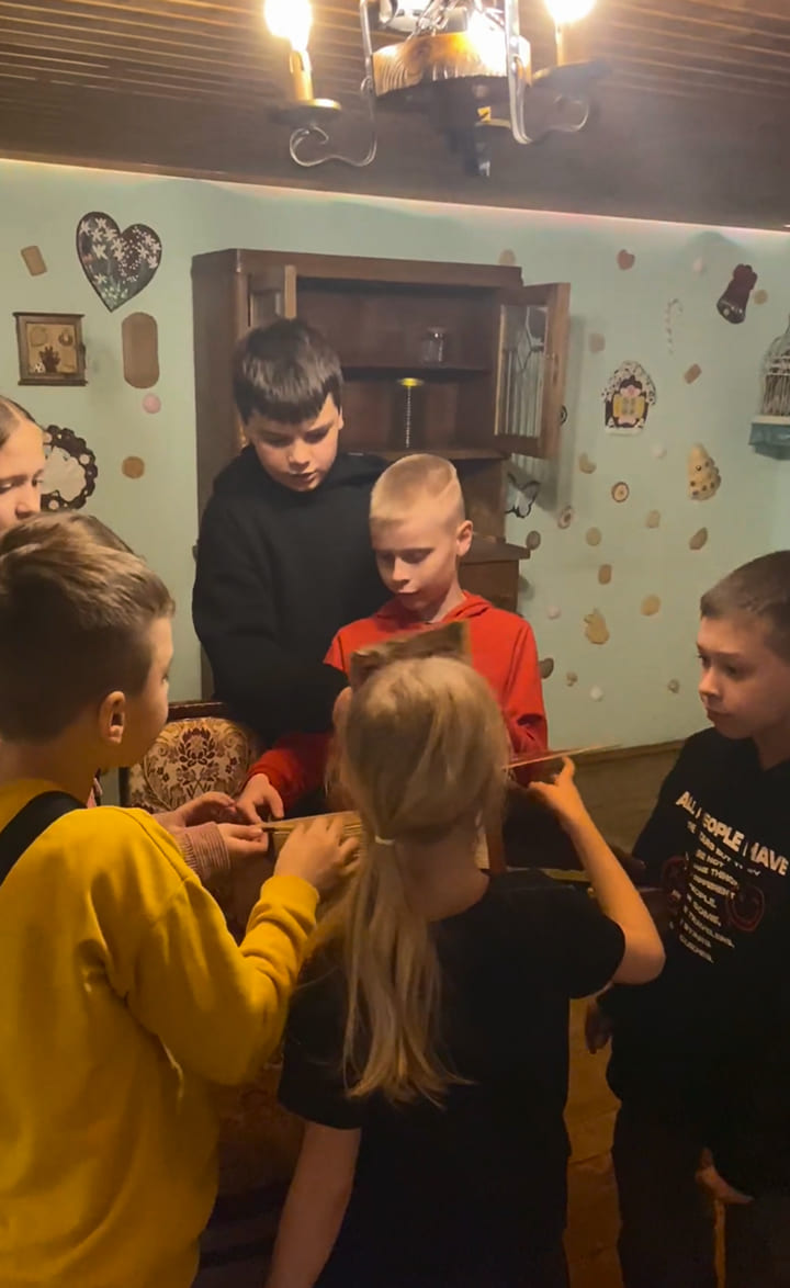 Постер